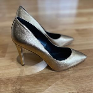 BCBGeneration Heidi Heel in Gold